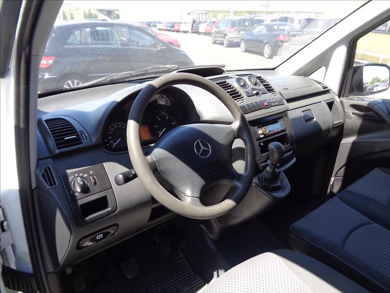 Mercedes-Benz Vito 2,1 - fotka 14 z 17