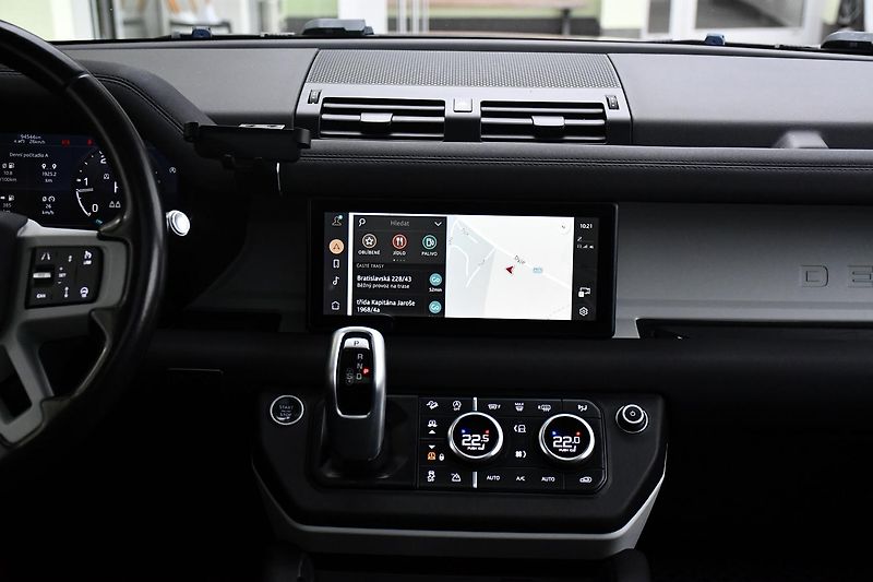 Land Rover Defender 110S D240 AWD MERIDIAN ČR - fotka 7 z 45