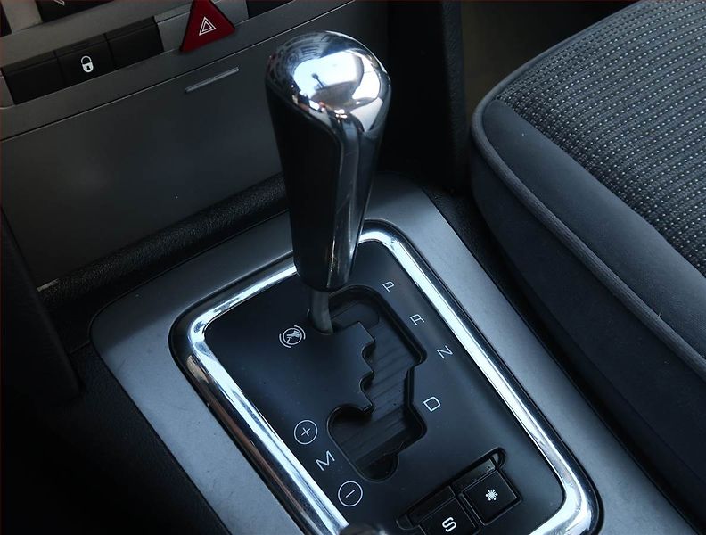 Peugeot 407 (2006) 2.0 16V, Automat, nová STK - fotka 13 z 18