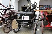 Koněspřežná stříkačka od firmy Reginald Czermack z Teplic, vyrobená v roce 1885.