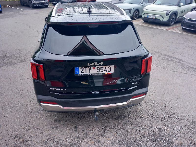 Kia Sorento (2025) 5P HEV 1,6 T-GDi GPF  - fotka 5 z 12