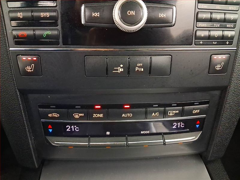 Mercedes-Benz Třídy E (2010) Avantgarde E 250, Automat - fotka 17 z 17