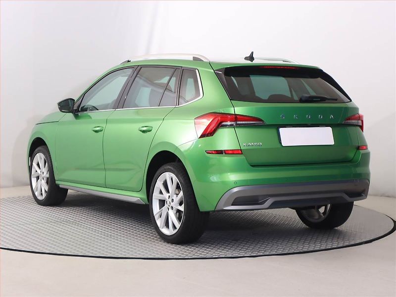 Škoda Kamiq (2020) Ambition Plus 1.5 TSI, Automat - fotka 4 z 23