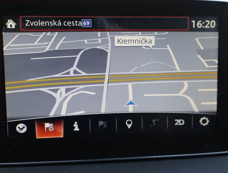 Mazda 3 (2014) Kenko 2.0 Skyactiv-G, Navi - fotka 13 z 17