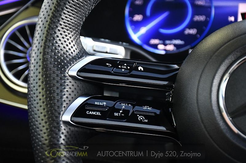 Mercedes-Benz EQS SUV 580 4MATIC AMG - fotka 28 z 62