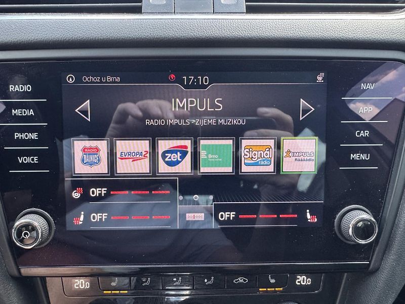 Škoda Octavia (2018) 2.0TDI DSG STYLE+ ACC NAVI ČR - fotka 14 z 23