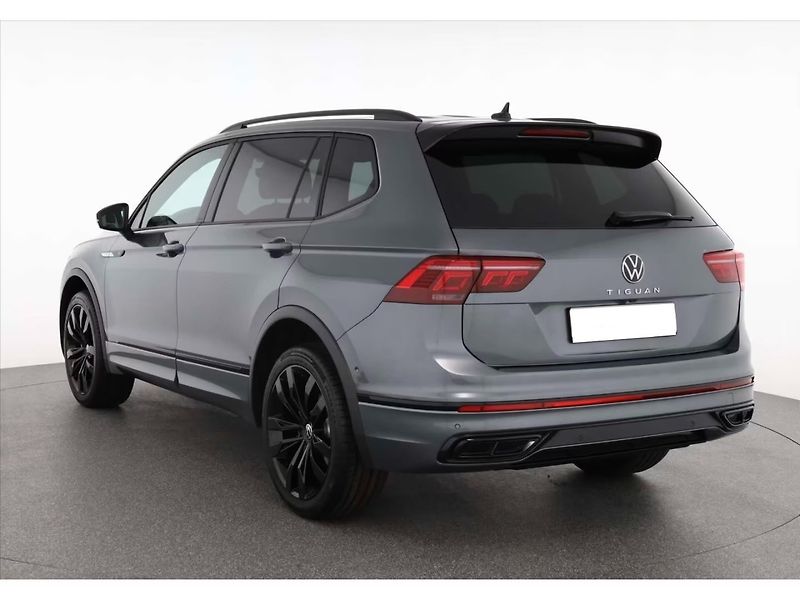Volkswagen Tiguan Allspace (2023) 2.0TDI 142kW 4M R-Line Webast - fotka 4 z 9
