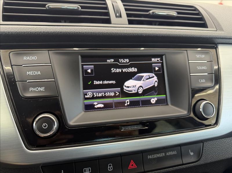 Škoda Fabia 1,2 TSi, 1.maj,klimatronic, BT - fotka 19 z 29