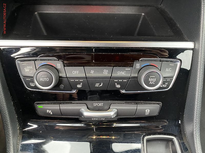 BMW Řada 2 (2019) 1.5 i 218i, Advantage, LED - fotka 19 z 19