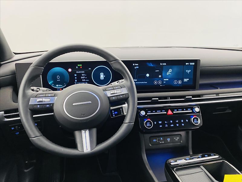 Hyundai Tucson 1,6 Hybrid - fotka 10 z 25