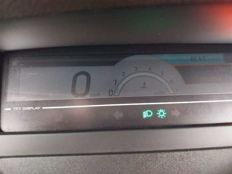 Renault Scénic (2009) 1.4 TCe, po STK, Tažné - fotka 11 z 23