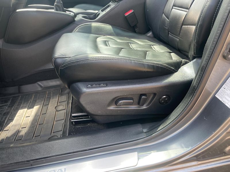 Nissan Qashqai (2017) 1.6DIG-T, Panor, navi - fotka 7 z 20