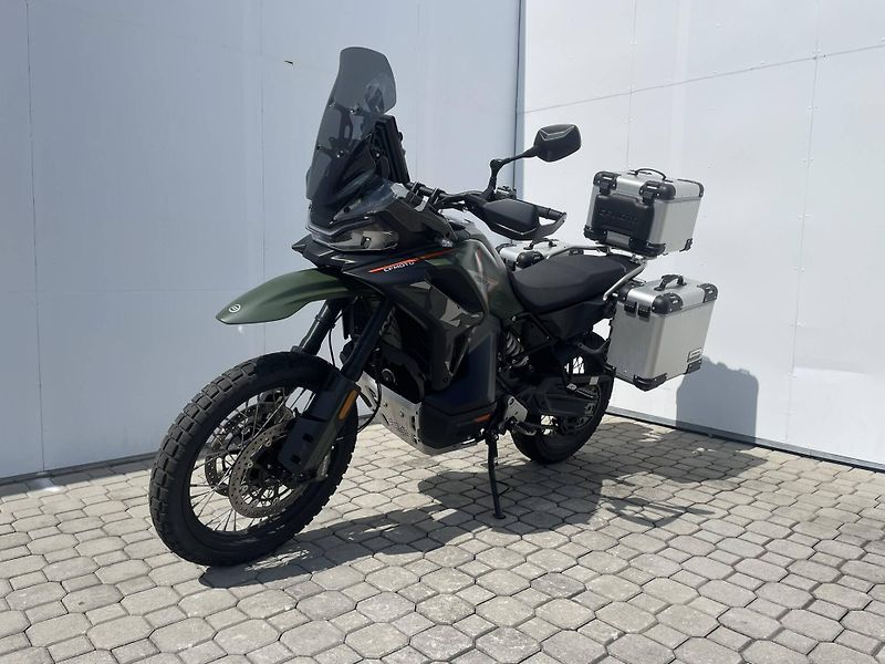 CFMOTO (2026) 1000MT-X Adventure EU5+ - fotka 6 z 13