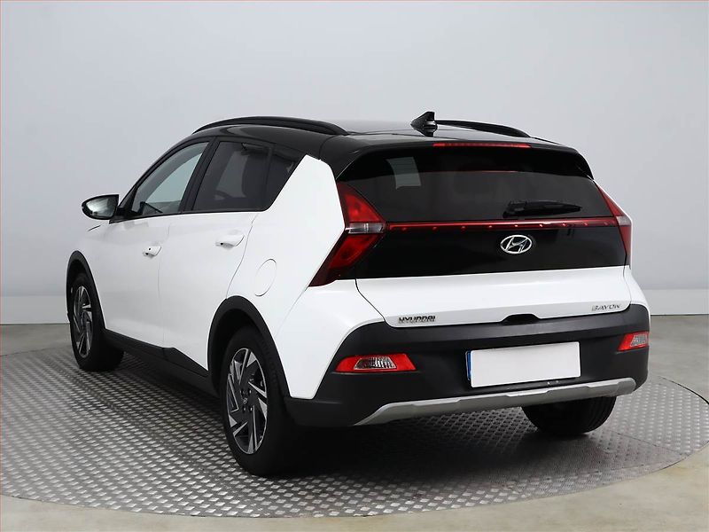 Hyundai Bayon (2024) 1.0 T-GDI - fotka 4 z 21
