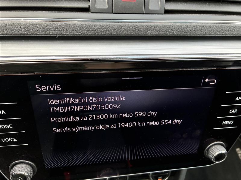 Škoda Superb 2,0 PANORAMA,TAŽNÉ,EL.KUFR - fotka 28 z 28