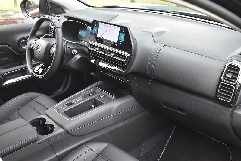 Auto jsme prověřili také v náročném terénu Jizerských hor
