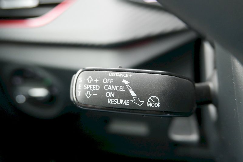 Škoda Kamiq (2025) 1.0 TSI 85 kW M6° Monte Carlo - fotka 8 z 35