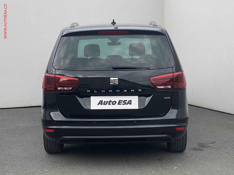 Seat Alhambra (2017) 2.0 TDi 4x4 20YEARS, DSG - fotka 5 z 17