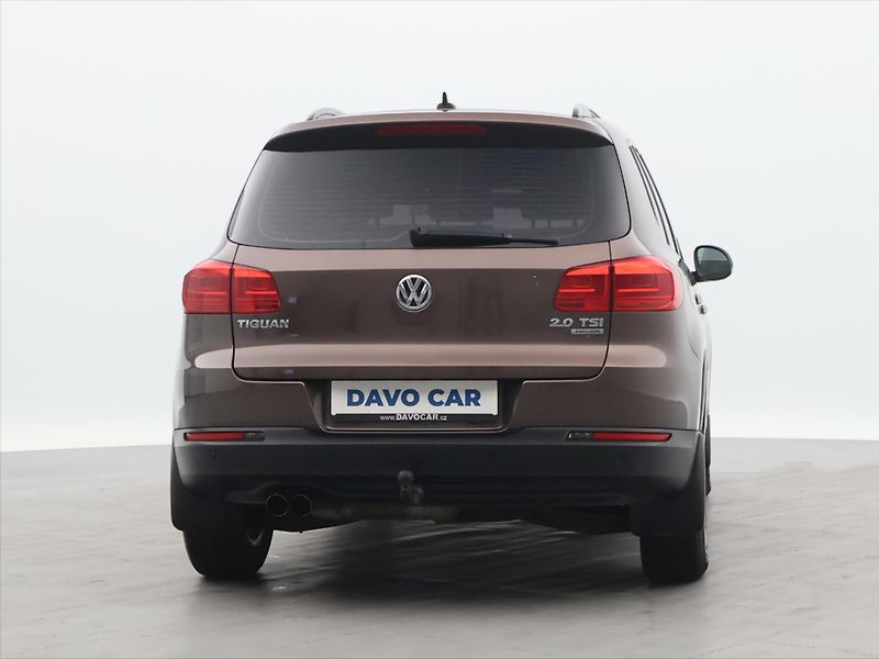 Volkswagen Tiguan 2,0 TSI DSG 4Motion Panorama - fotka 6 z 31