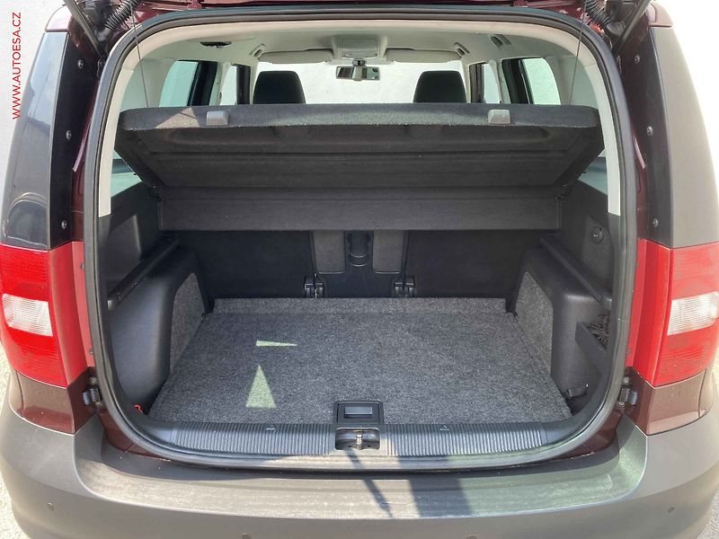 Škoda Yeti (2010) 1.2 TSi, Experience, DSG - fotka 7 z 17
