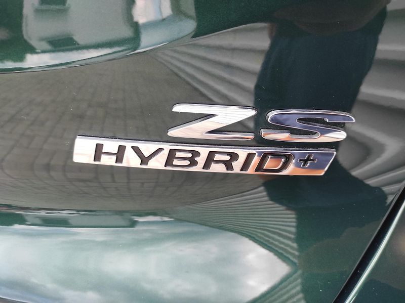MG ZS 1,5 145kW Hybrid+ Essent AT TZ - fotka 31 z 41