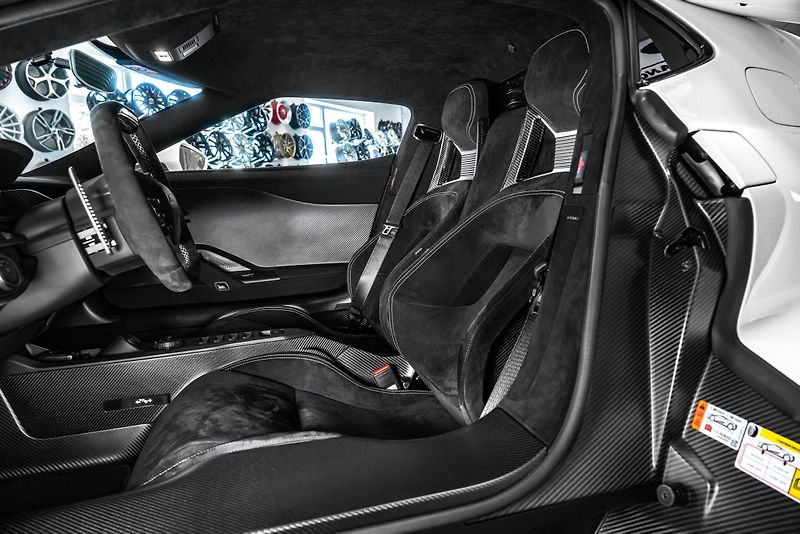 Ford Ostatní GT CARBON SERIES/KAMERA/LIFT - fotka 32 z 39