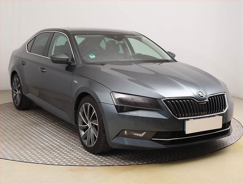 Škoda Superb (2018) Laurin&Klement 2.0 TDI - fotografie inzerátu