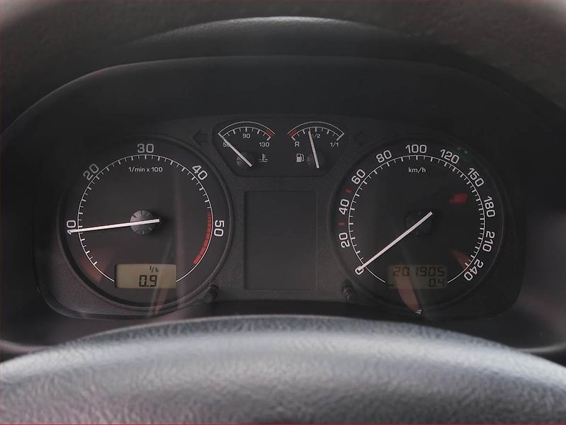Škoda Octavia (2008) 1.9 TDI , po STK, Tažné - fotka 11 z 13