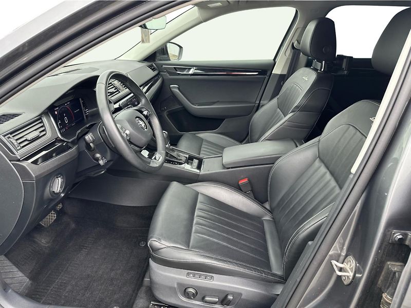 Škoda Superb L&K 2.0 TDI 147kW 4x4 - fotka 11 z 24