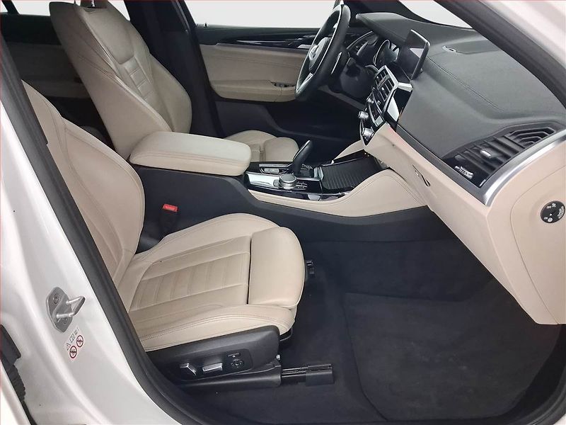 BMW X4 (2019) M40d - fotka 9 z 21