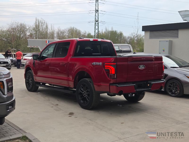 Ford F-150 (2026) F150 Lariat sport V8  400HP - fotka 27 z 34