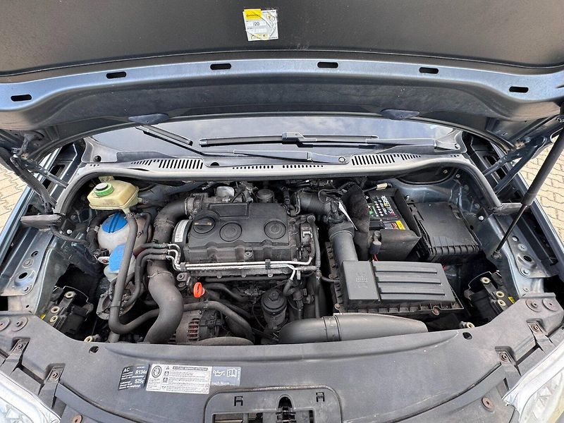 Volkswagen Caddy (2009) 1,9 TDI 77 KW 2X ŠOUPAČKY STK - fotka 41 z 45