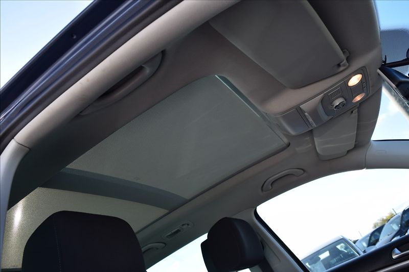 Volkswagen Tiguan 2,0 TDI 103KW NAVI TAŽNÉ ALU - fotka 41 z 47