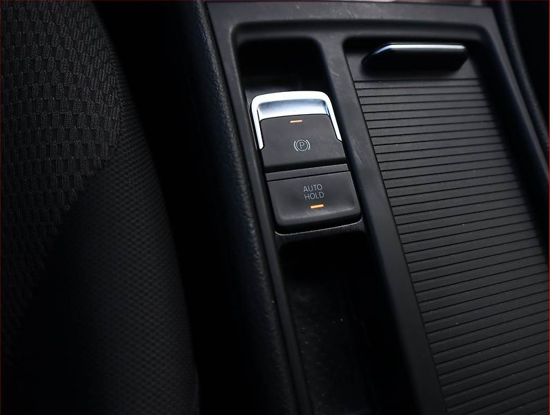 Volkswagen Golf (2018) 1.6 TDI, Serv.kniha, Tempomat - fotka 18 z 21