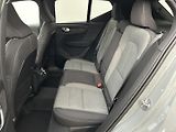 Volvo XC40 2.0 B3 CORE - náhled 12