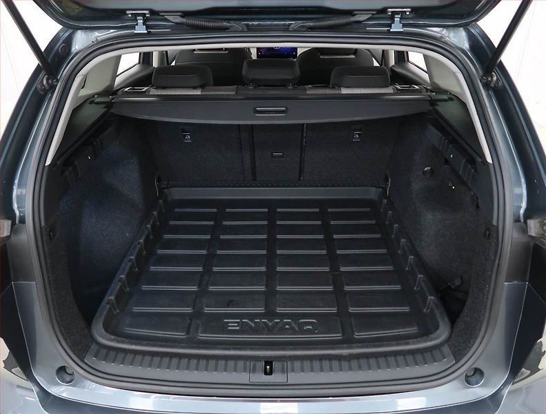 Škoda Enyaq (2021) iV 60 (62 kWh), SoH 91% - fotka 14 z 28