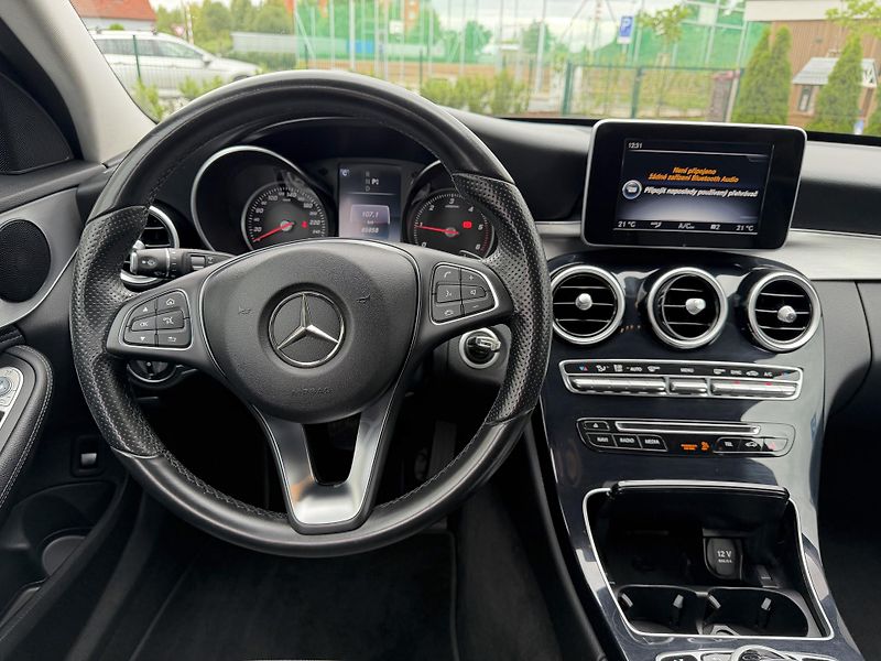 Mercedes-Benz Třídy C (2015) 200d 100 kW / tažné - fotka 17 z 23
