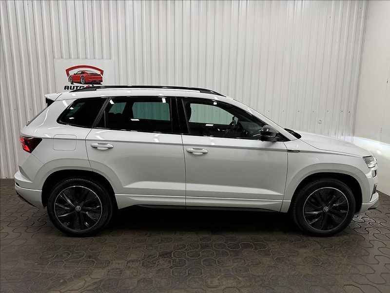 Škoda Karoq SPORTLINE 1.5TSI DSG ACC DCC - fotka 10 z 43