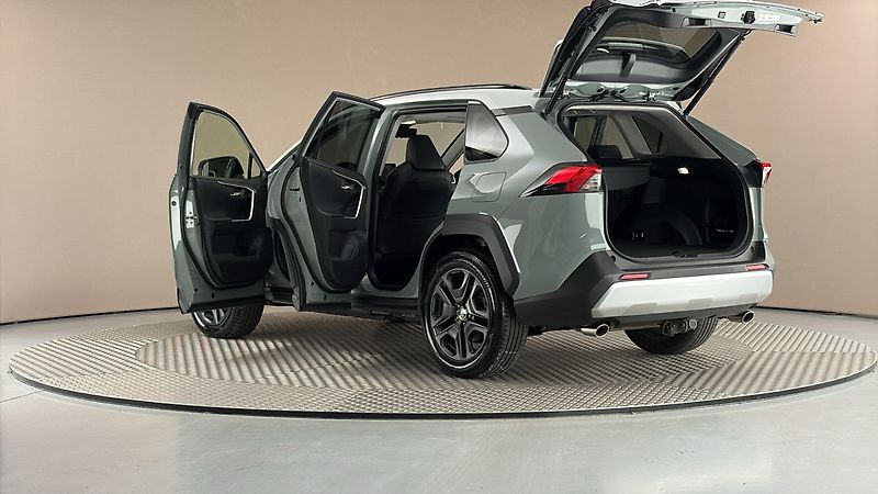 Toyota RAV4 2.5 Hybrid AUT 4WD Adventure - fotka 7 z 30