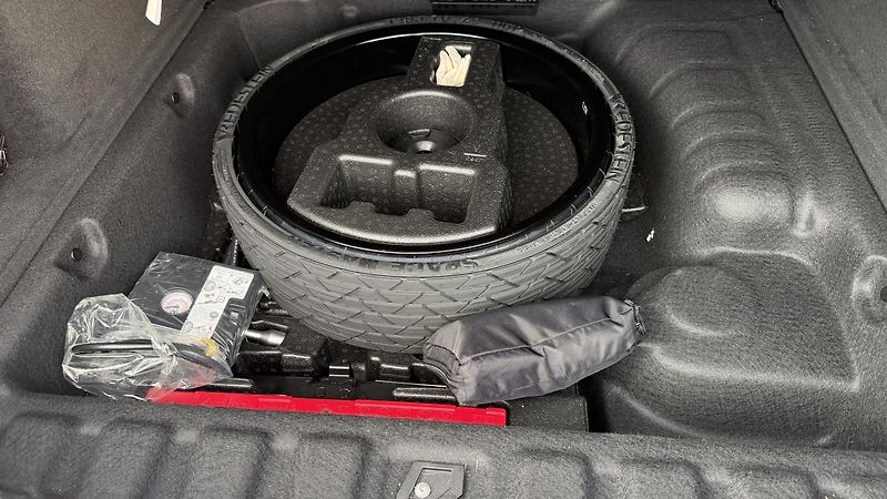 Mercedes-Benz GLE (2022) 400d 4MATIC kupé AMG Premium - fotka 25 z 30