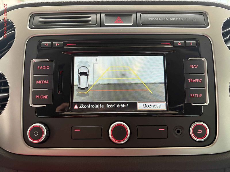 Volkswagen Tiguan (2013) 1.4TSi, AC, navi - fotka 14 z 16
