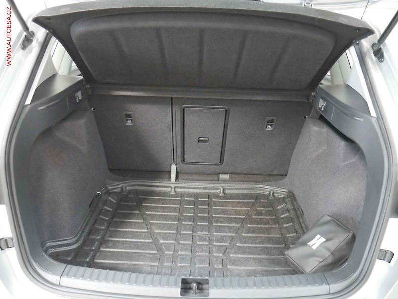Seat Ateca (2024) 1.5 TSi, LED, navi - fotka 7 z 27