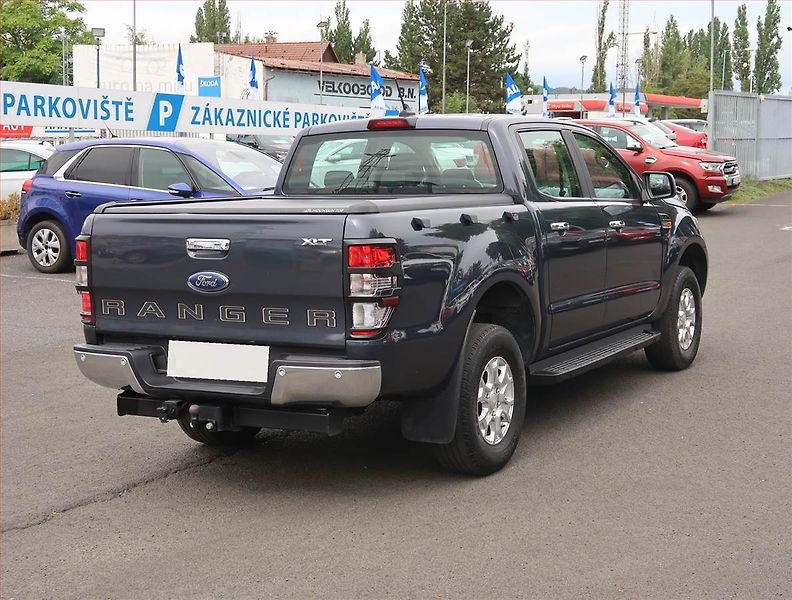 Ford Ranger (2022) XLT 2.0 EcoBlue - fotka 5 z 19