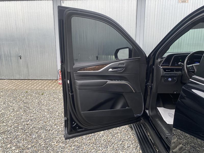 Cadillac Escalade 6.2i V8 430PS FULL 46TKM LPG!! - fotka 89 z 168