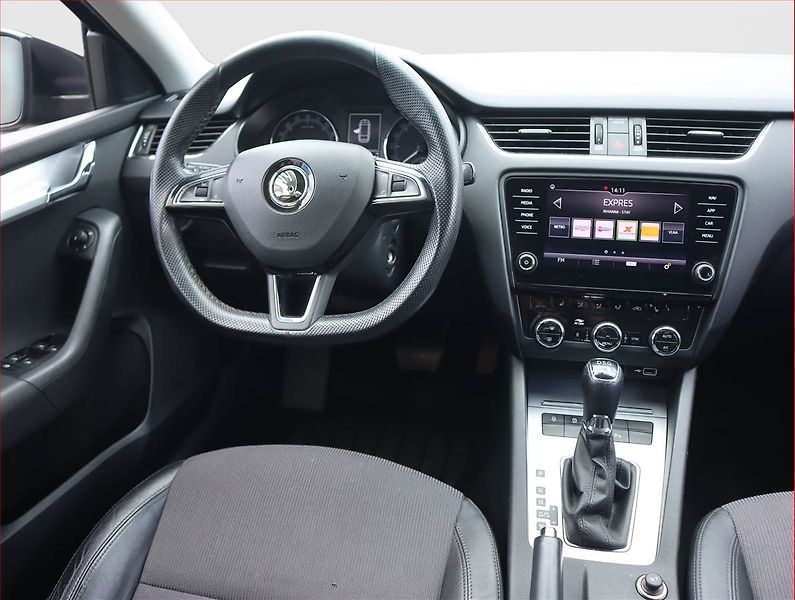 Škoda Octavia (2018) 2.0 TDI, Automat, Serv.kniha - fotka 7 z 20