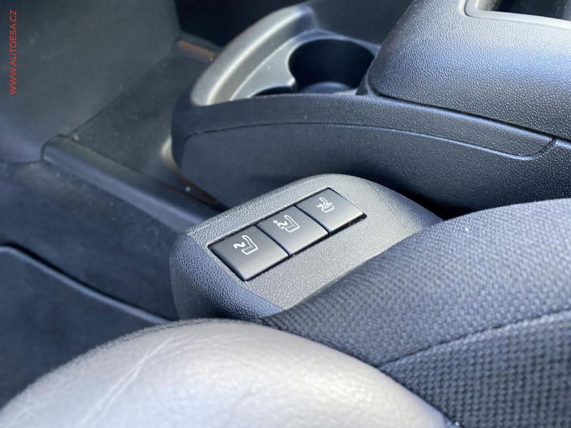 Citroën C4 SpaceTourer (2019) 1.2PT, Shine, AT, kamera - fotka 14 z 17