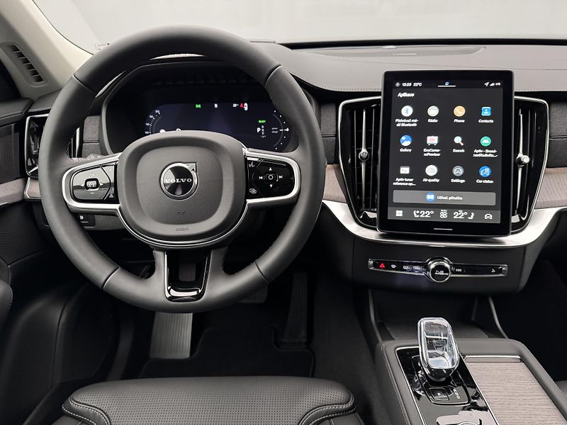 Volvo XC90 (2026) T8 AWD Plug-in BRIGHT PLUS 7m - fotka 4 z 25