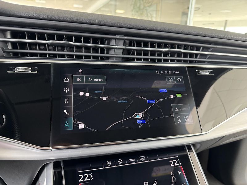 Audi Q7 50TDI Q*S-LINE*Matrix*Vzduch - fotka 22 z 44