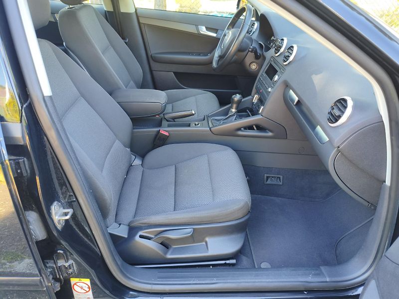 Audi A3 (2013) 1,2 TFSI 77Kw Ambition - fotka 14 z 30