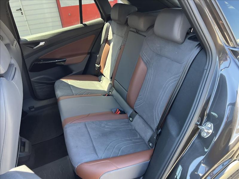 Volkswagen ID.4 Pro Performance 77kwh 92% - fotka 13 z 38
